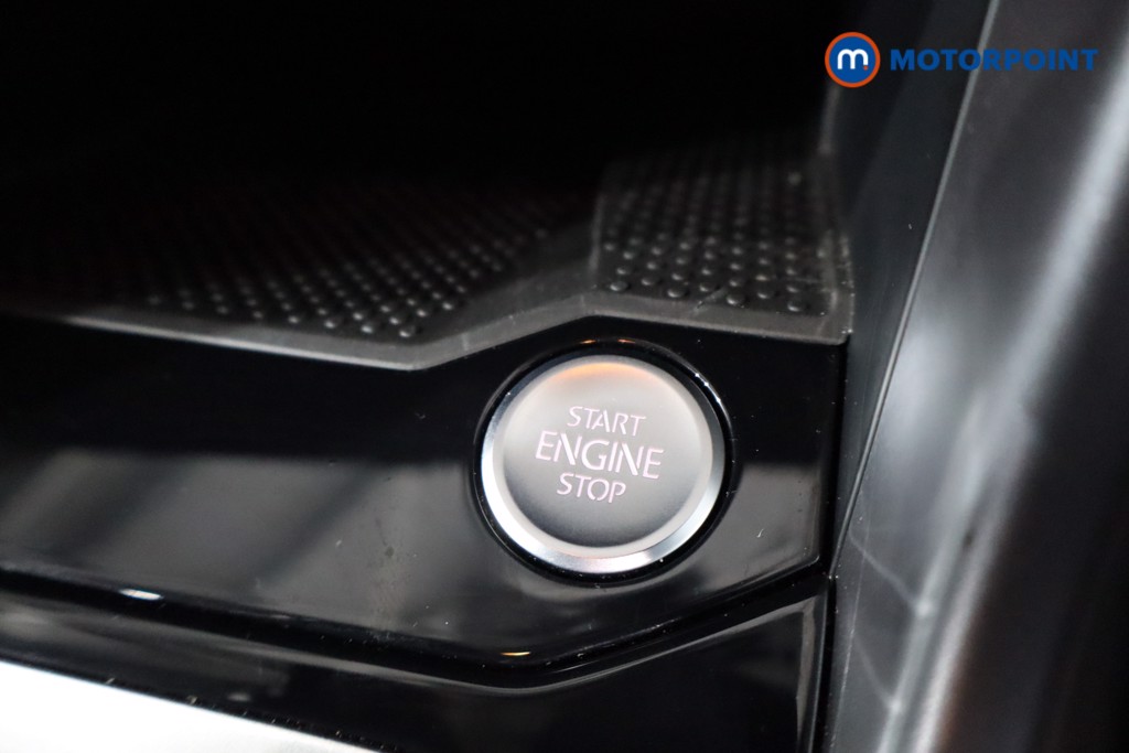 Volkswagen T-Roc Match Automatic Petrol SUV - Stock Number (1584209) - 13th supplementary image