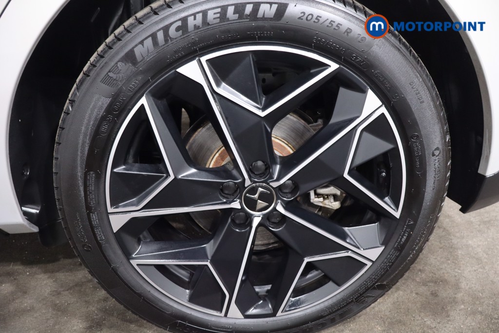 DS Ds 4 Cross Rivoli Automatic Petrol Plug-In Hybrid Hatchback - Stock Number (1584367) - 12th supplementary image