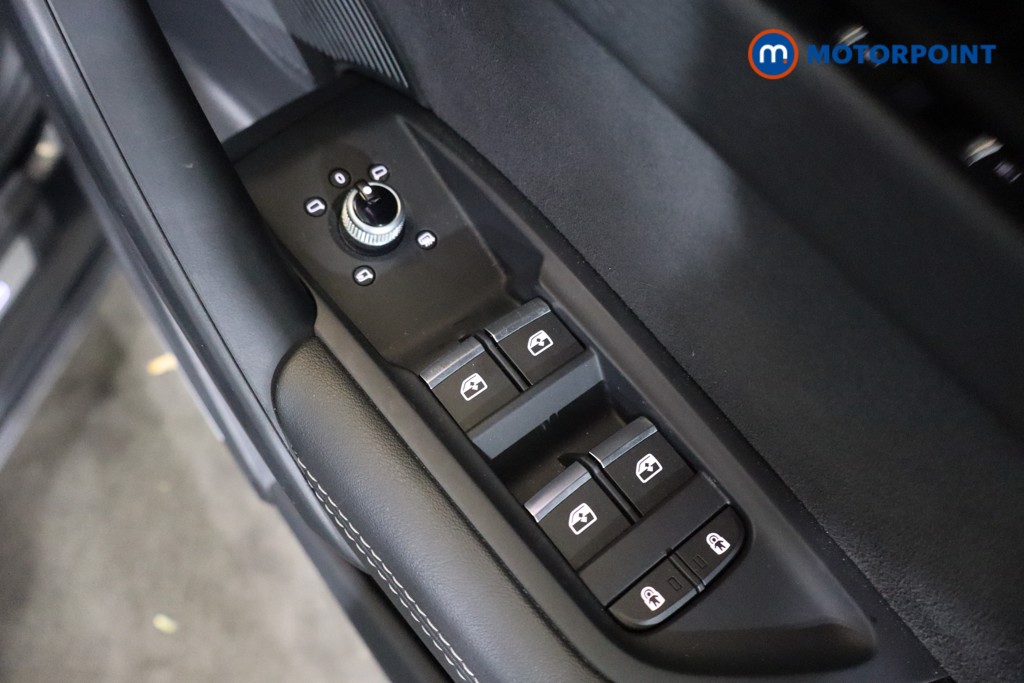 Audi Q5 Edition 1 Automatic Petrol SUV - Stock Number (1584463) - 19th supplementary image