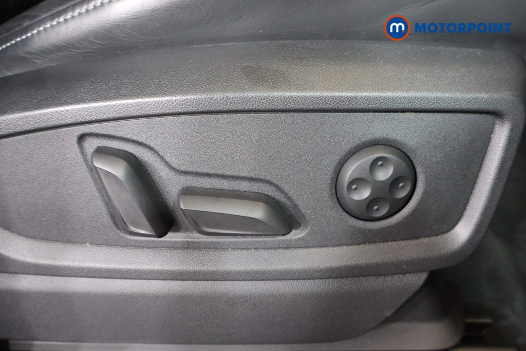 Audi Q5 Edition 1 Automatic Petrol SUV - Stock Number (1584463) - 20th supplementary image