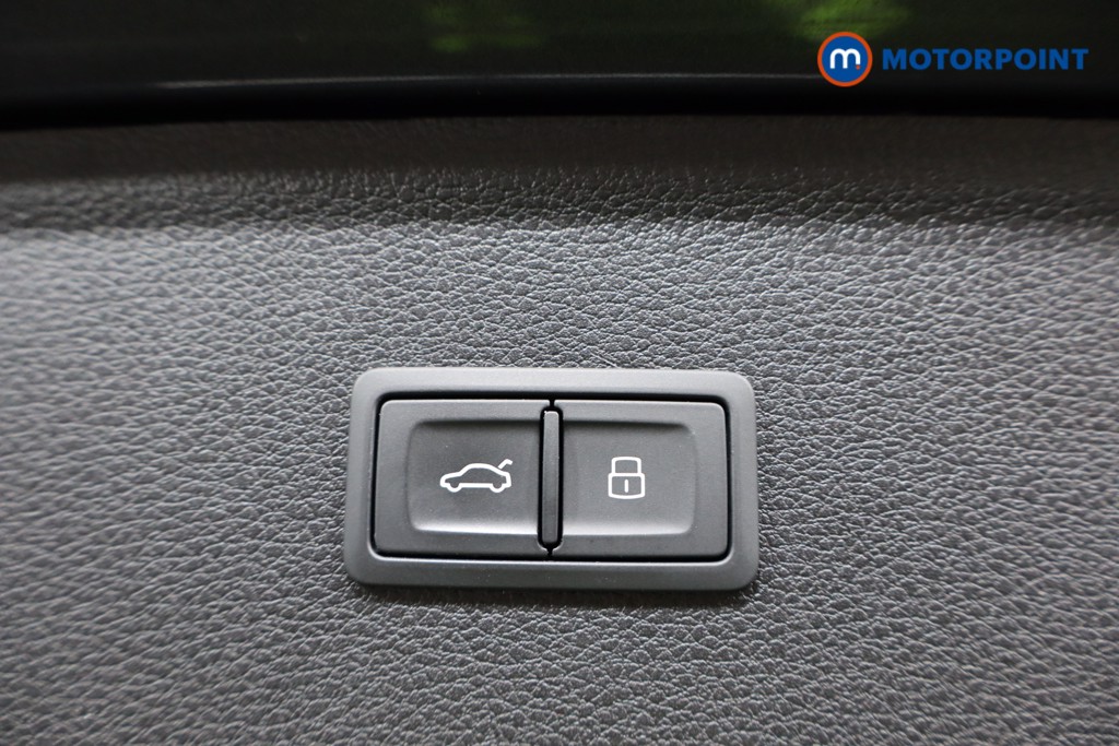 Audi Q5 Edition 1 Automatic Petrol SUV - Stock Number (1584463) - 27th supplementary image