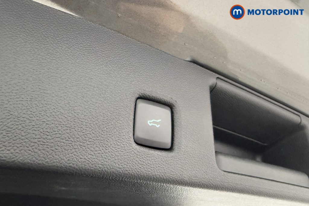 Ford Kuga St-Line X Edition Automatic Petrol Plug-In Hybrid SUV - Stock Number (1584573) - 29th supplementary image