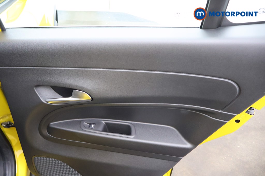 Jeep Avenger Altitude Automatic Electric SUV - Stock Number (1584679) - 19th supplementary image