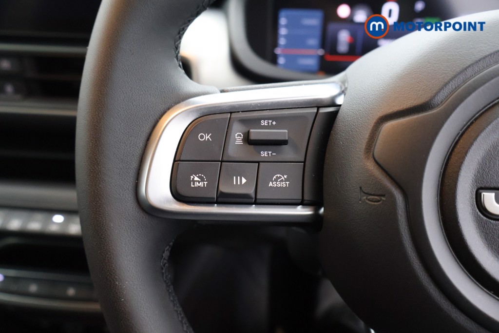 Jeep Avenger Summit Automatic Electric SUV - Stock Number (1584681) - 2nd supplementary image