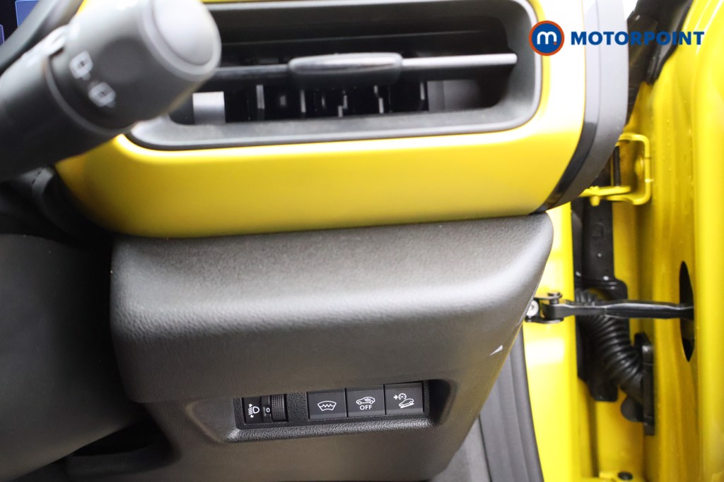 Jeep Avenger Summit Automatic Electric SUV - Stock Number (1584683) - 11th supplementary image