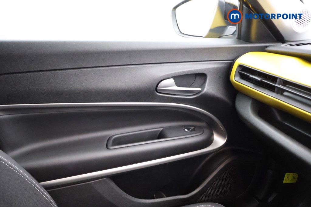 Jeep Avenger Summit Automatic Electric SUV - Stock Number (1584683) - 13th supplementary image