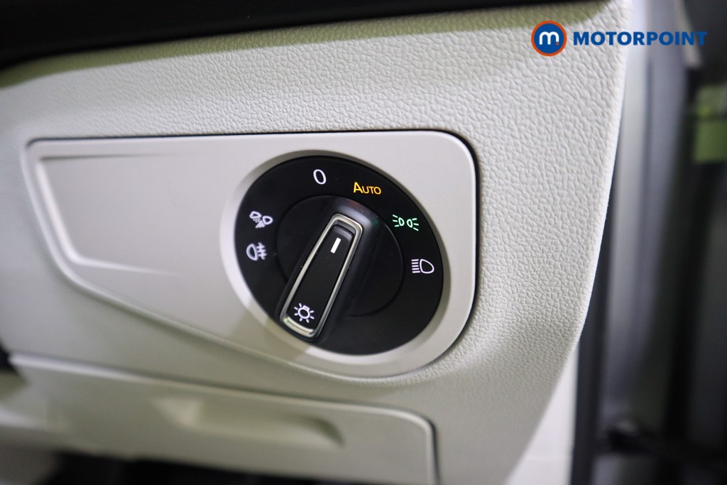 Volkswagen Tiguan Allspace Elegance Automatic Petrol SUV - Stock Number (1584724) - 11th supplementary image