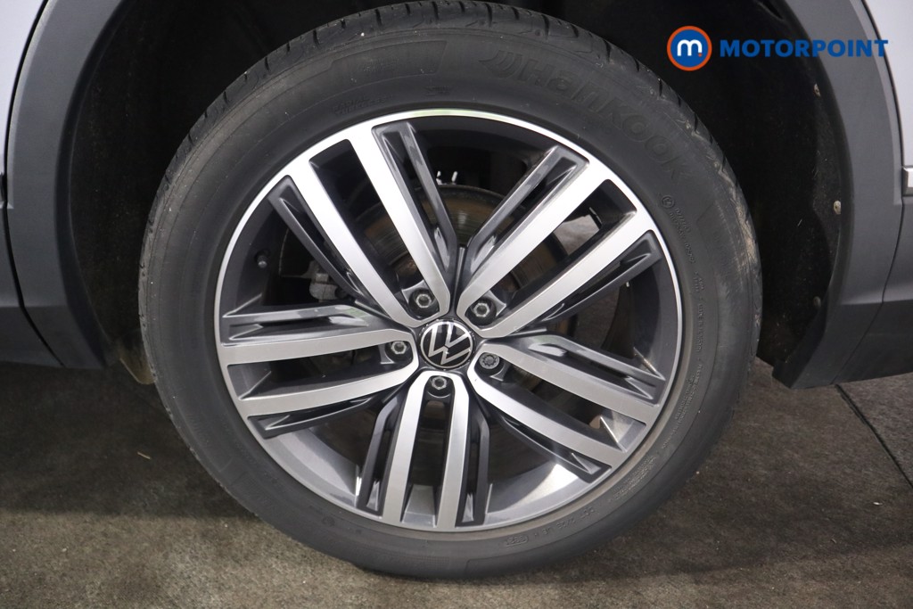 Volkswagen Tiguan Allspace Elegance Automatic Petrol SUV - Stock Number (1584724) - 26th supplementary image