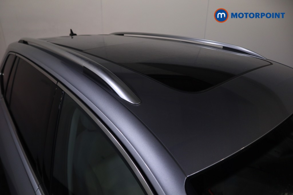 Volkswagen Tiguan Allspace Elegance Automatic Petrol SUV - Stock Number (1584724) - 32nd supplementary image