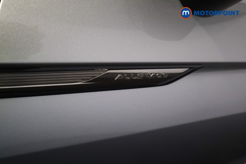 Volkswagen Tiguan Allspace Elegance Automatic Petrol SUV - Stock Number (1584724) - 35th supplementary image