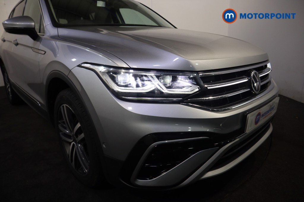 Volkswagen Tiguan Allspace Elegance Automatic Petrol SUV - Stock Number (1584724) - 37th supplementary image