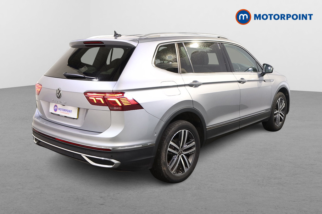 Volkswagen Tiguan Allspace Elegance Automatic Petrol SUV - Stock Number (1584724) - Drivers side rear corner