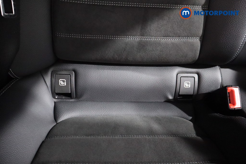 Mercedes-Benz C Class Amg Line Automatic Diesel Convertible - Stock Number (1584732) - 28th supplementary image