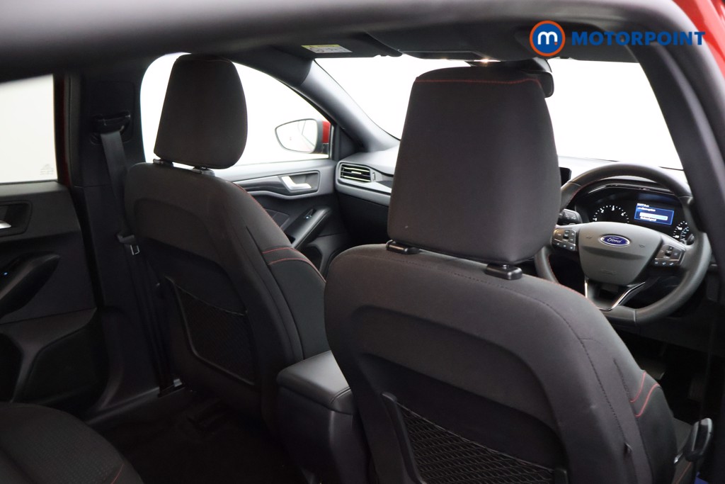 Ford Focus St-Line Edition Automatic Diesel Hatchback - Stock Number (1584876) - 20th supplementary image