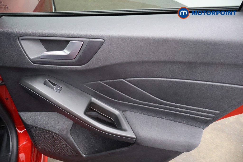 Ford Focus St-Line Edition Automatic Diesel Hatchback - Stock Number (1584876) - 21st supplementary image