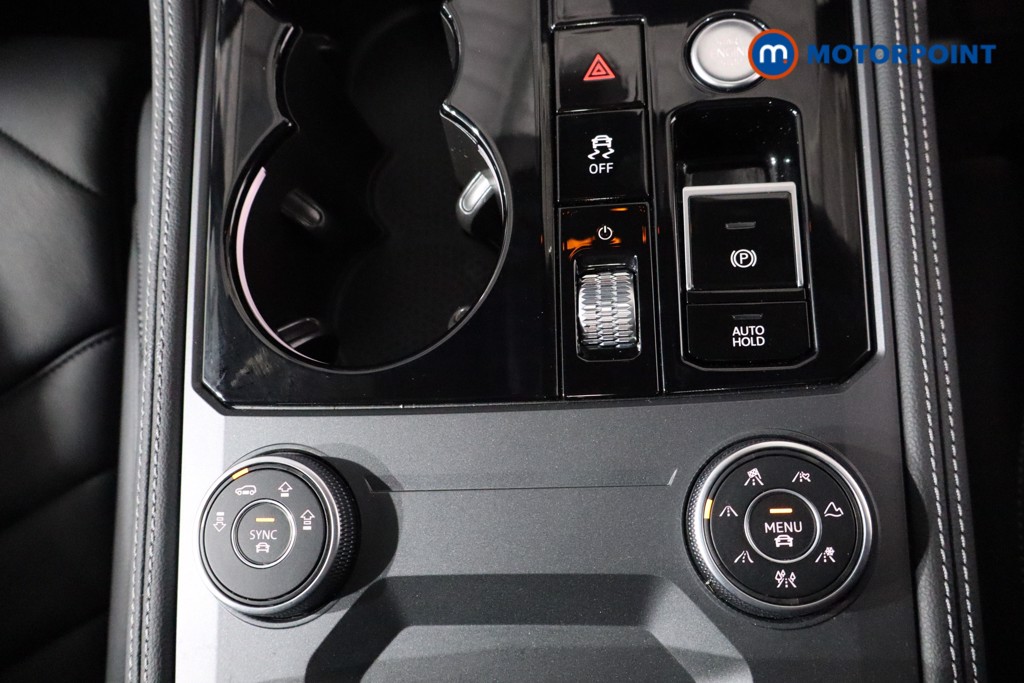 Volkswagen Touareg Black Edition Automatic Diesel SUV - Stock Number (1585128) - 16th supplementary image