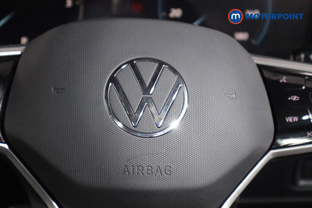 Volkswagen Touareg Black Edition Automatic Diesel SUV - Stock Number (1585128) - 17th supplementary image