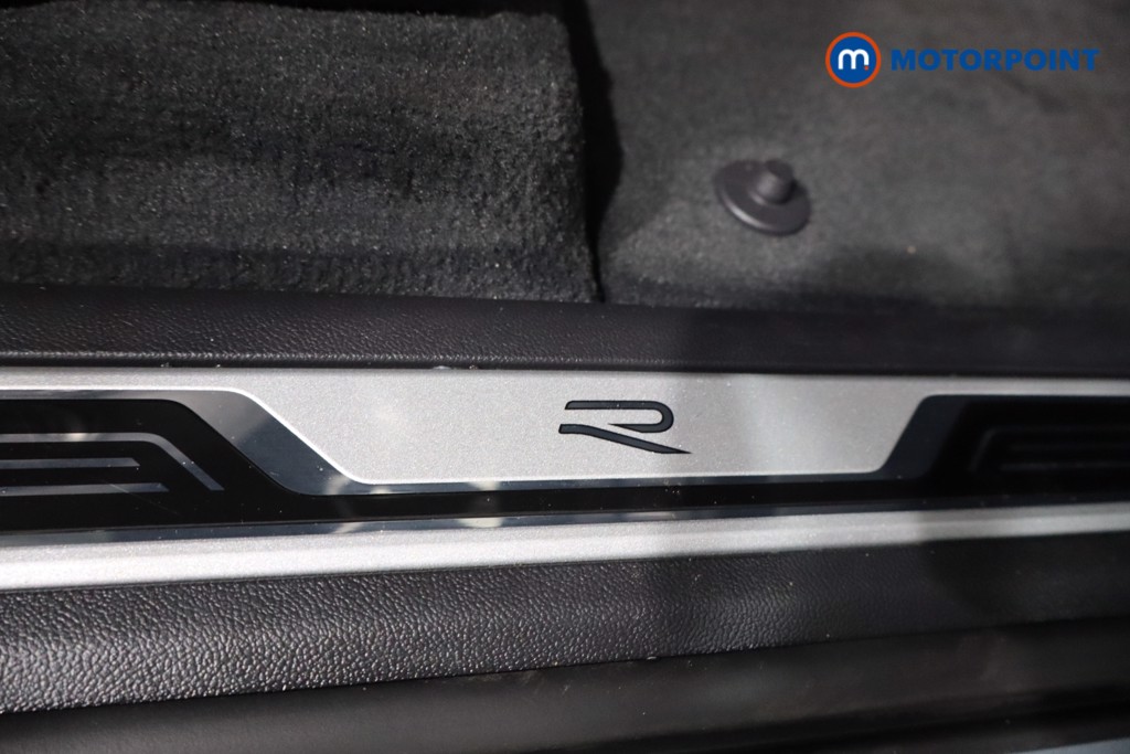 Volkswagen Touareg Black Edition Automatic Diesel SUV - Stock Number (1585128) - 20th supplementary image