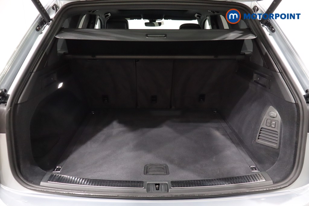Volkswagen Touareg Black Edition Automatic Diesel SUV - Stock Number (1585128) - 41st supplementary image