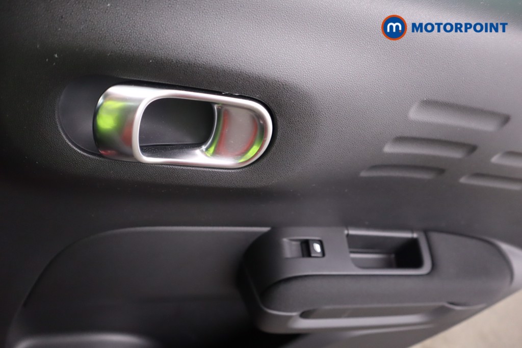 Citroen C3 Aircross Shine Plus Automatic Petrol SUV - Stock Number (1585151) - 17th supplementary image