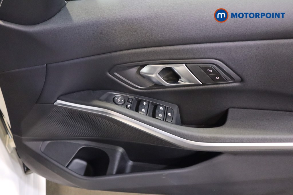 BMW 3 Series M Sport Automatic Petrol Saloon - Stock Number (1585179) - 9th supplementary image