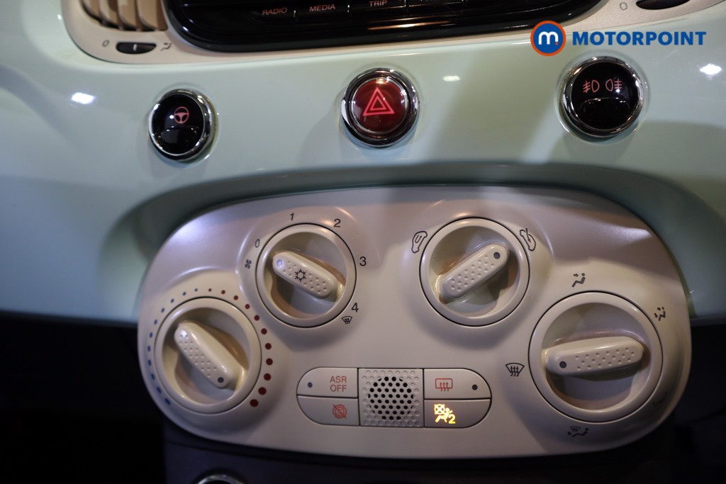 Fiat 500 Lounge Manual Petrol Hatchback - Stock Number (1585280) - 5th supplementary image