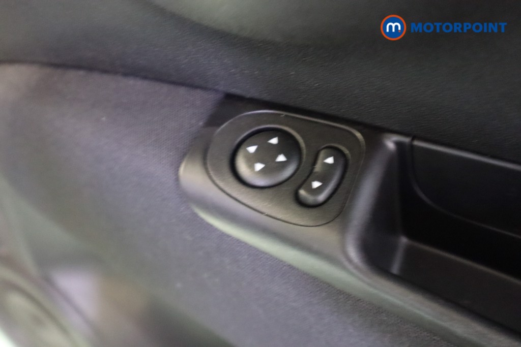 Fiat 500 Lounge Manual Petrol Hatchback - Stock Number (1585280) - 11th supplementary image