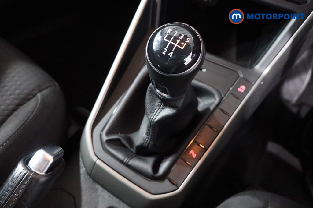 Volkswagen Polo Match Manual Petrol Hatchback - Stock Number (1585541) - 14th supplementary image