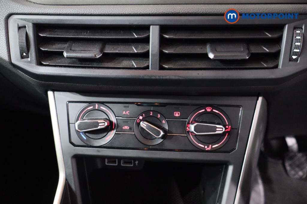 Volkswagen Polo Match Manual Petrol Hatchback - Stock Number (1585541) - 15th supplementary image