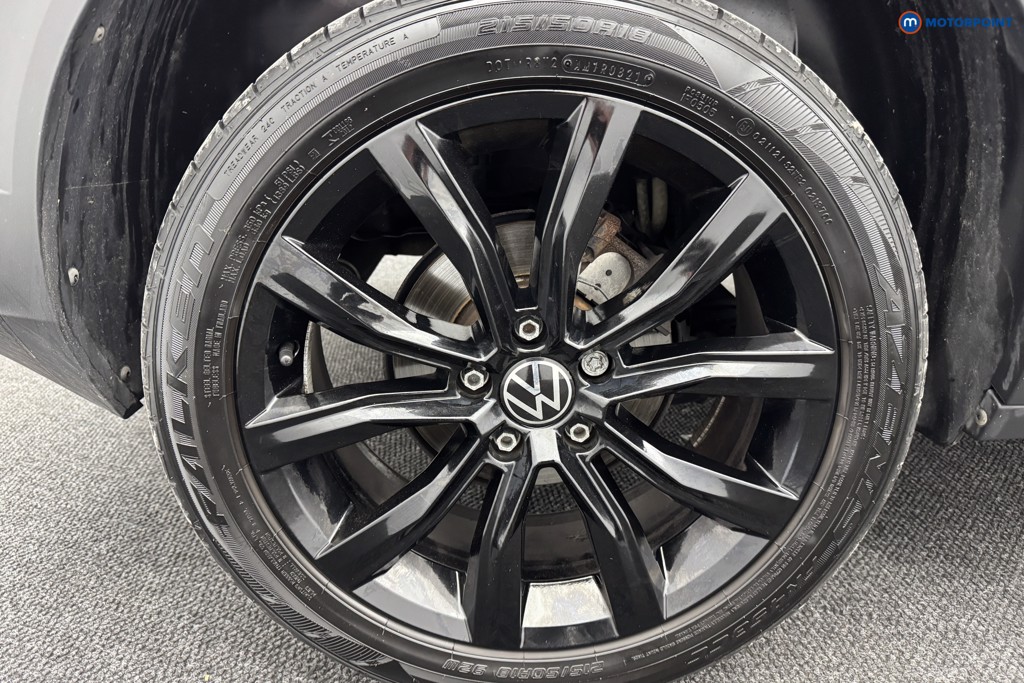 Volkswagen T-Roc Black Edition Automatic Petrol SUV - Stock Number (1585577) - 32nd supplementary image