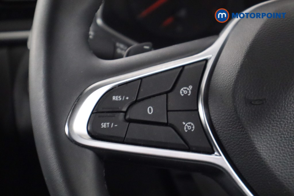 Renault Captur Iconic Automatic Petrol SUV - Stock Number (1585641) - 7th supplementary image