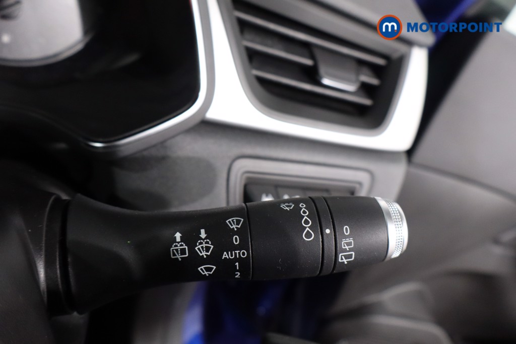 Renault Captur Iconic Automatic Petrol SUV - Stock Number (1585641) - 19th supplementary image