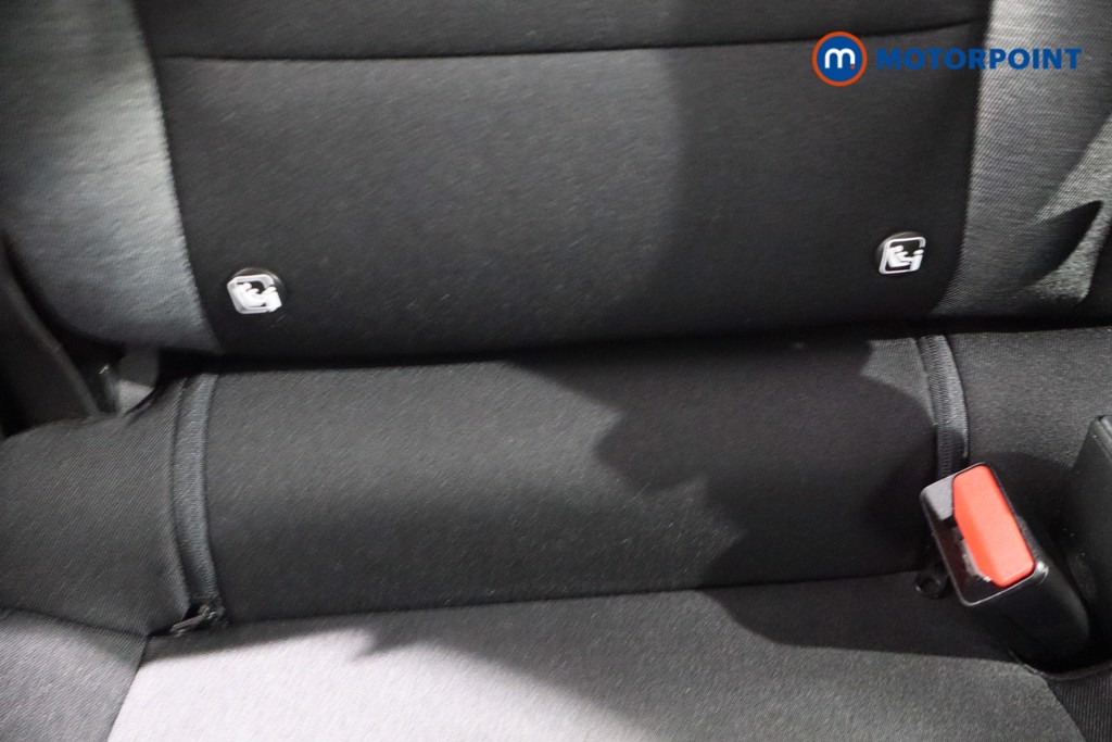 Renault Captur Iconic Automatic Petrol SUV - Stock Number (1585641) - 26th supplementary image