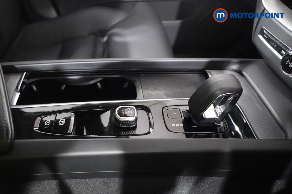 Volvo Xc60 Plus Automatic Petrol SUV - Stock Number (1585686) - 3rd supplementary image