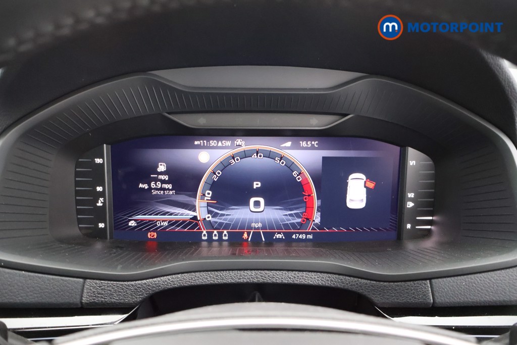 Skoda Karoq Sportline Edition Automatic Petrol SUV - Stock Number (1585868) - 4th supplementary image