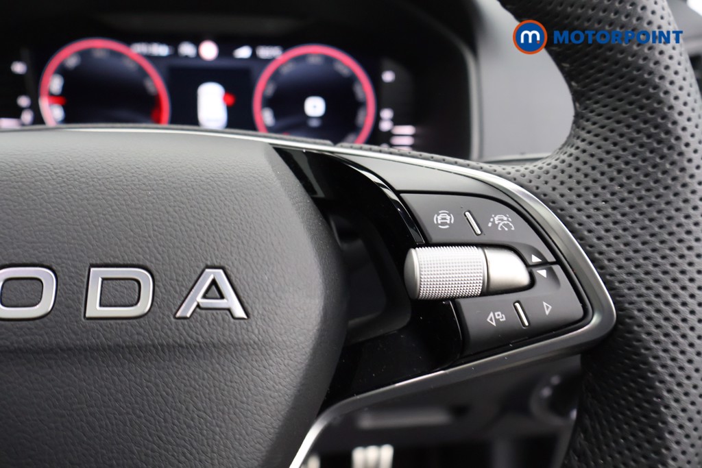 Skoda Karoq Sportline Edition Manual Petrol SUV - Stock Number (1585887) - 3rd supplementary image