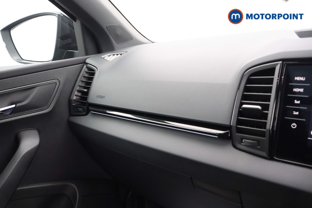 Skoda Karoq Sportline Edition Manual Petrol SUV - Stock Number (1585887) - 15th supplementary image