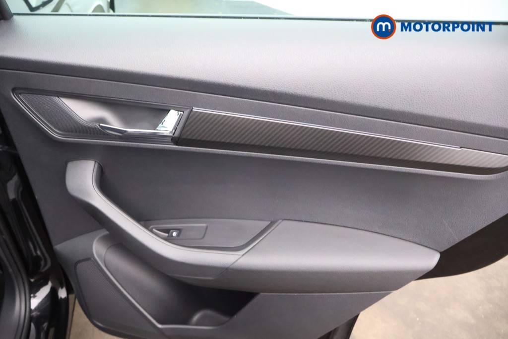 Skoda Karoq Sportline Edition Manual Petrol SUV - Stock Number (1585887) - 24th supplementary image