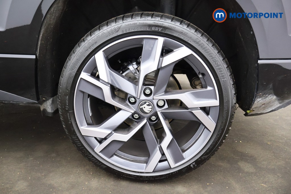 Skoda Karoq Sportline Edition Manual Petrol SUV - Stock Number (1585887) - 34th supplementary image