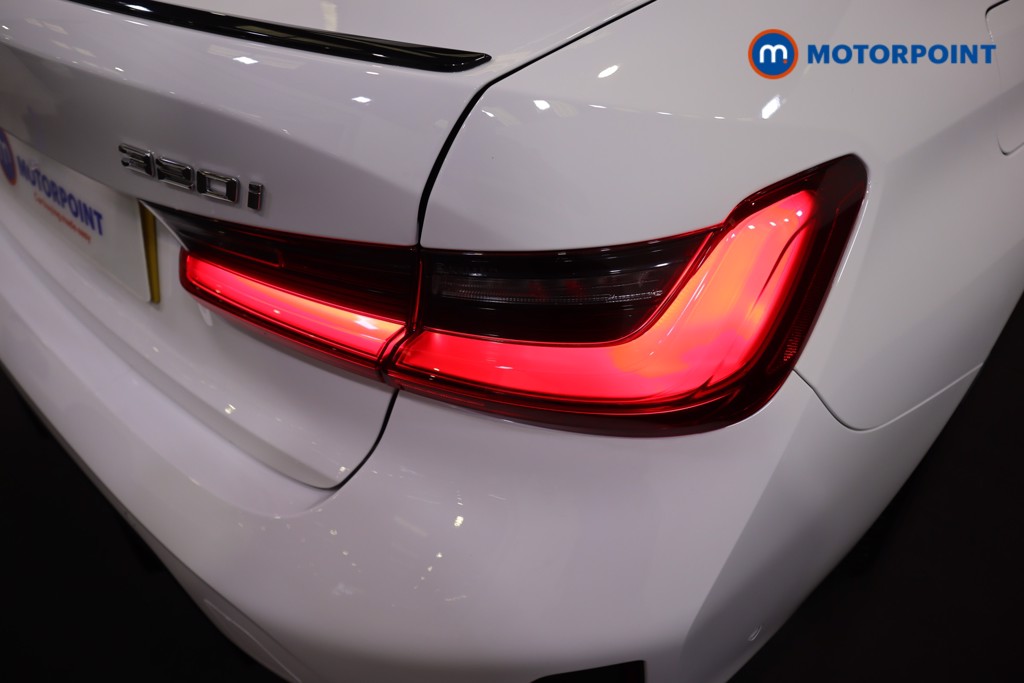 BMW 3 Series M Sport Automatic Petrol Saloon - Stock Number (1586018) - 26th supplementary image