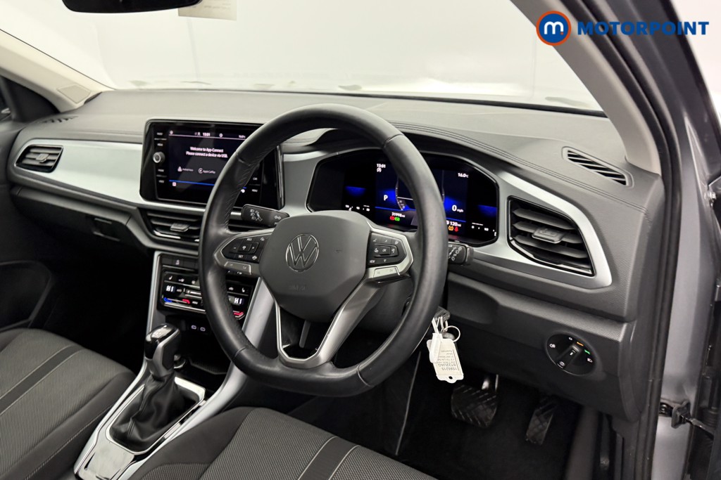 Volkswagen T-Roc Life Automatic Petrol SUV - Stock Number (1586215) - 4th supplementary image