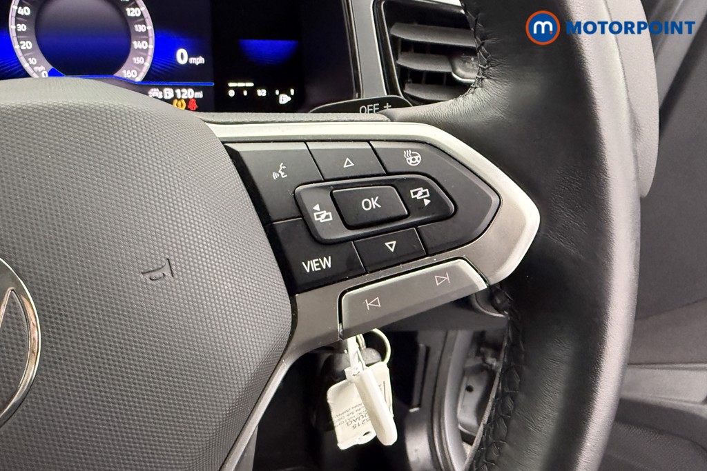 Volkswagen T-Roc Life Automatic Petrol SUV - Stock Number (1586215) - 15th supplementary image