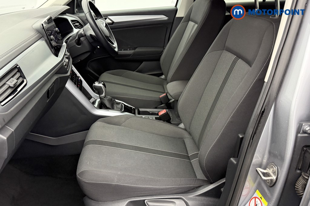 Volkswagen T-Roc Life Automatic Petrol SUV - Stock Number (1586215) - 23rd supplementary image