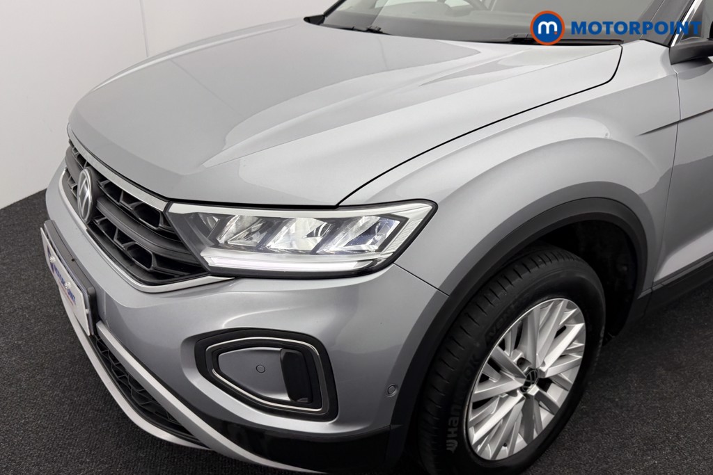 Volkswagen T-Roc Life Automatic Petrol SUV - Stock Number (1586215) - 29th supplementary image