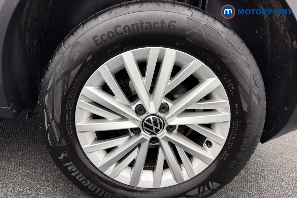 Volkswagen T-Roc Life Automatic Petrol SUV - Stock Number (1586215) - 31st supplementary image
