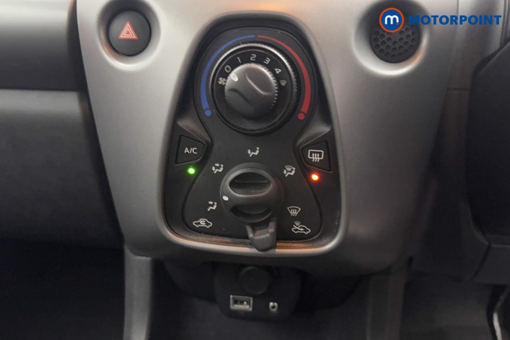 Toyota Aygo X-Play Automatic Petrol Hatchback - Stock Number (1586307) - 10th supplementary image