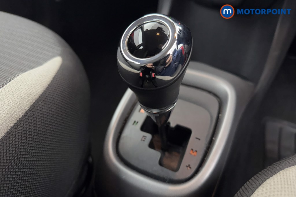 Toyota Aygo X-Play Automatic Petrol Hatchback - Stock Number (1586307) - 11th supplementary image