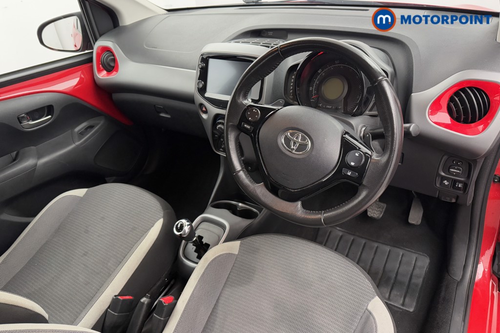Toyota Aygo X-Play Automatic Petrol Hatchback - Stock Number (1586307) - 1st supplementary image