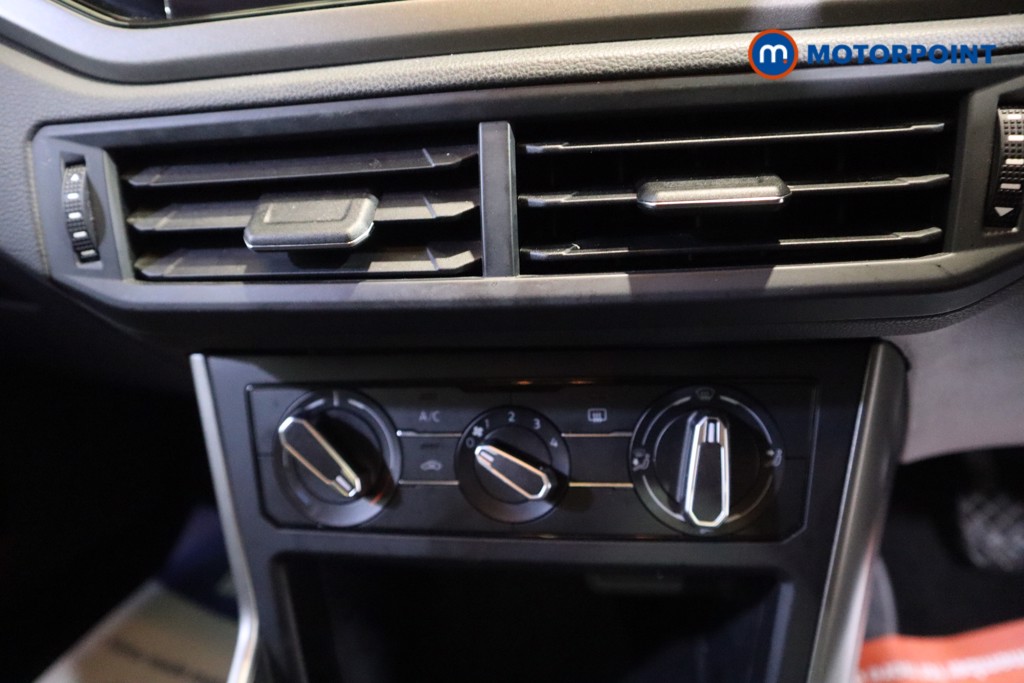Volkswagen Polo Match Manual Petrol Hatchback - Stock Number (1586314) - 5th supplementary image