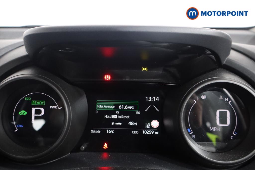 Toyota Yaris Design Automatic Petrol-Electric Hybrid Hatchback - Stock Number (1586530) - 5th supplementary image